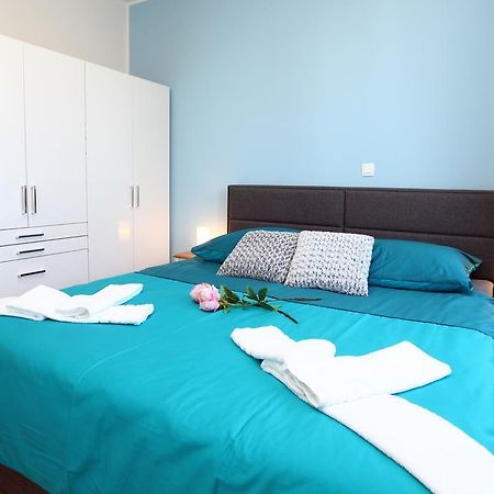 San Simon Sea View Apartment Ll Izola Esterno foto