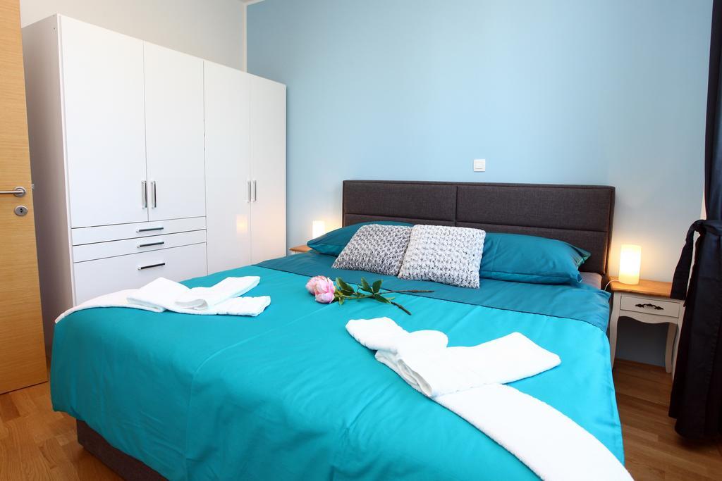 San Simon Sea View Apartment Ll Izola Esterno foto