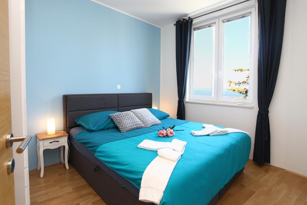 San Simon Sea View Apartment Ll Izola Esterno foto
