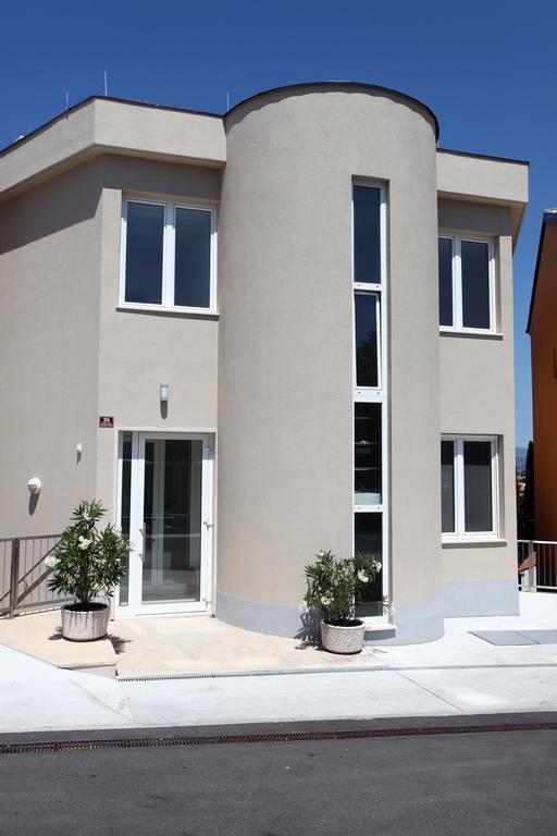 San Simon Sea View Apartment Ll Izola Esterno foto
